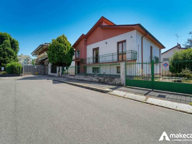 Villa singola in vendita a Melzo via Fiorenzo Nera, 10