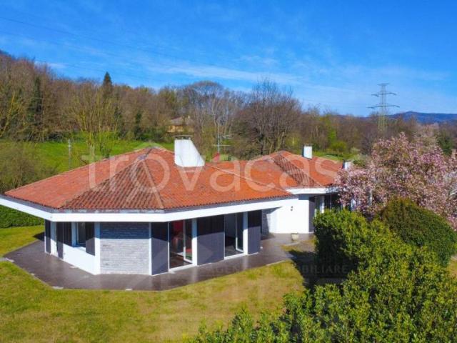 Villa singola in vendita a Mercurago, Arona