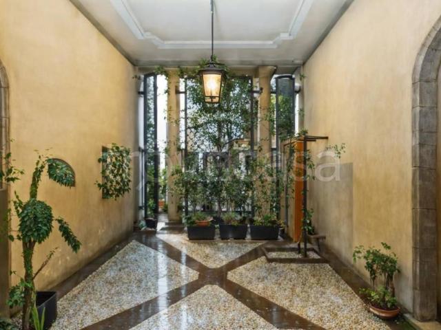 Villa singola in vendita a Milano piazza Borromeo, Carrobbio