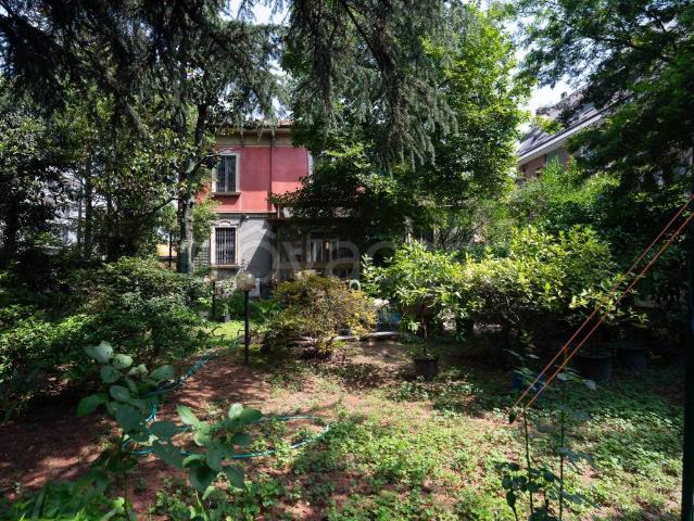 Villa singola in vendita a Milano via Arbe, 92, Maggiolina