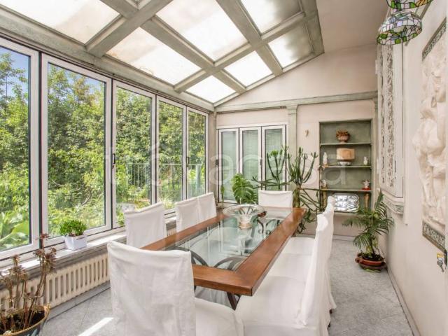Villa singola in vendita a Milano via Giuseppe Luosi, 23, Città Studi