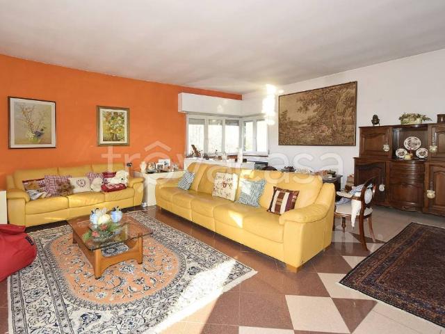 Villa singola in vendita a Miradolo Terme via Milano, 6