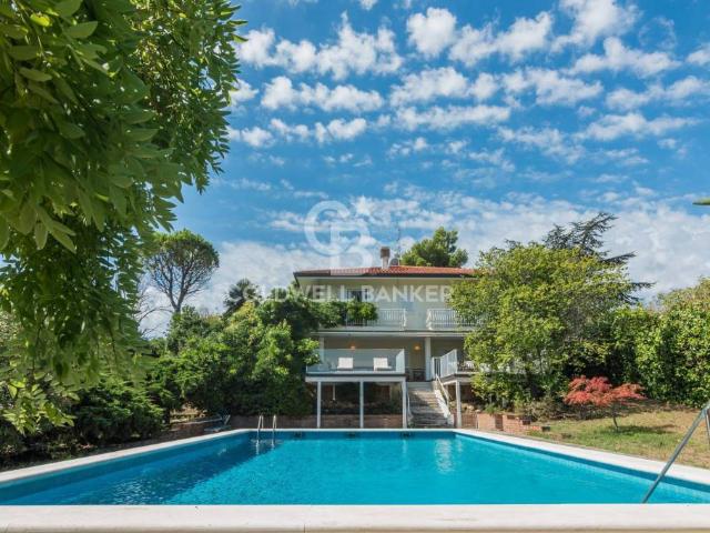 Villa singola in vendita a Misano Monte, Misano Adriatico