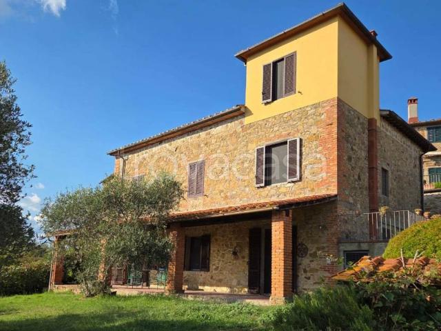 Villa singola in vendita a Montebenichi, Bucine