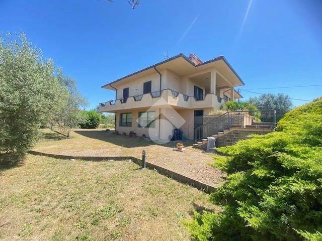 Villa singola in vendita a Montefiascone via Mosse, 1