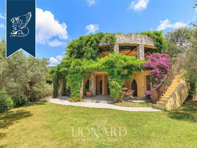 Villa singola in vendita a Montignoso