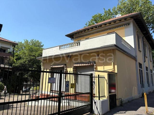 Villa singola in vendita a Monza via Vittorio Alfieri, 2, Buonarroti