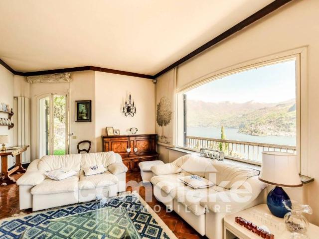 Villa singola in vendita a Moltrasio via Ranzato, 28
