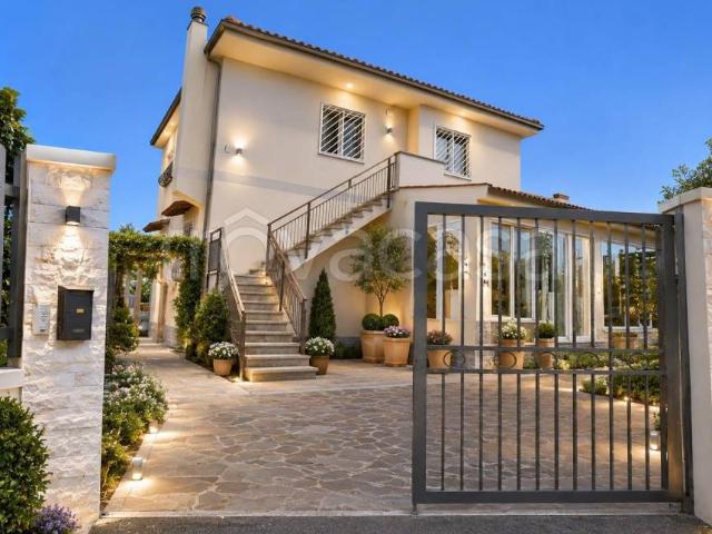 Villa singola in vendita a Nettuno via Albano Laziale, 17