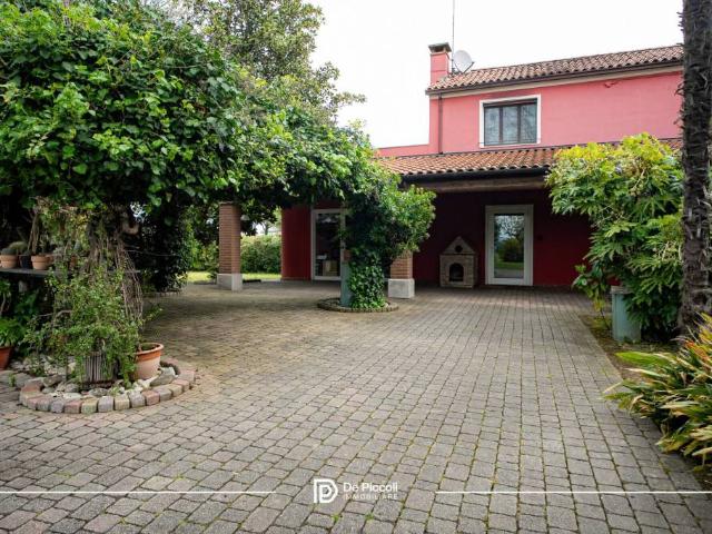 Villa singola in vendita a Noventa di Piave via Storta, 1