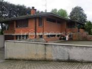Villa singola in vendita a Ozzero via Venticinque Aprile