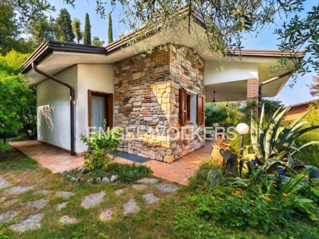 Villa singola in vendita a Padenghe sul Garda via Crocelle