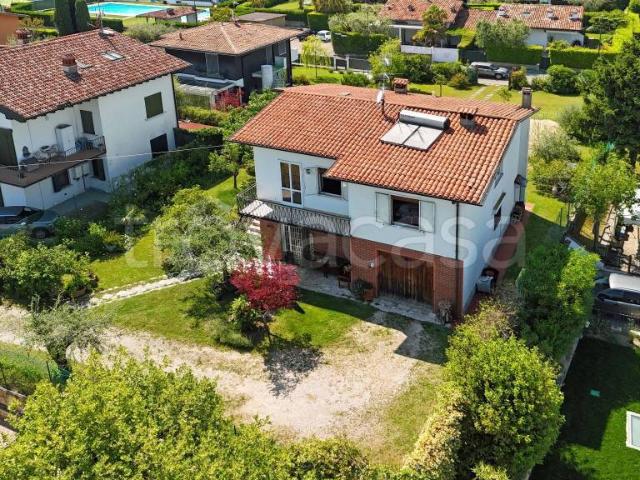 Villa singola in vendita a Padenghe sul Garda via Piave