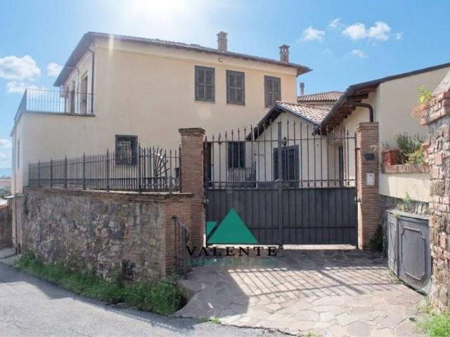 Villa singola in vendita a Palestrina via Madonna dell'Aquila