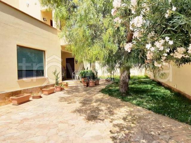 Villa singola in vendita a Palermo via Agenore, 31, Mondello Valdesi