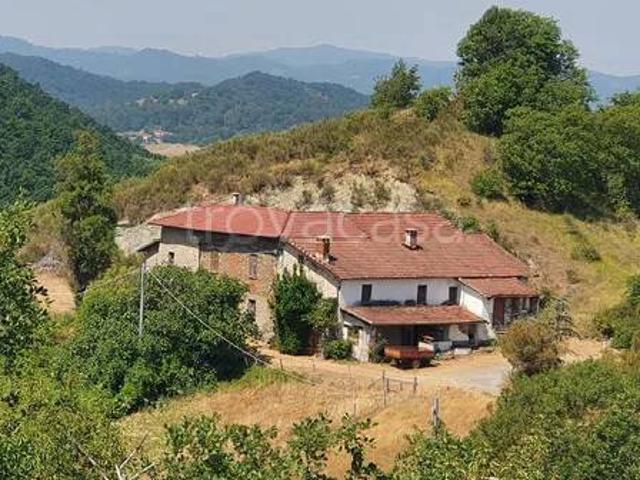 Villa singola in vendita a Pareto