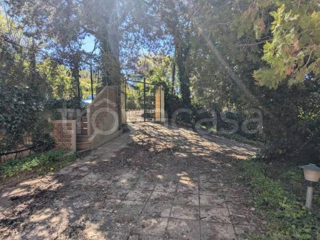 Villa singola in vendita a Pergusa, Enna