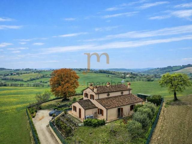 Villa singola in vendita a Pesaro strada Molino Maggiotti, Santa Maria Dell'arzilla