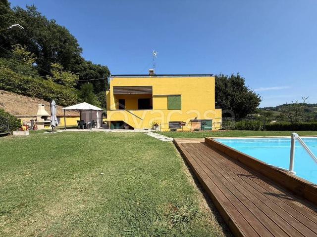 Villa singola in vendita a Pesaro strada Cerreto, Candelara