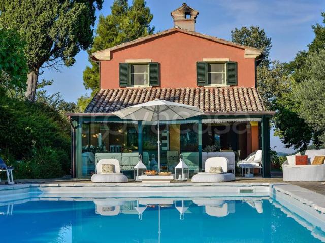 Villa singola in vendita a Pesaro via Ponte Morotto, 28, Villa Fastiggi