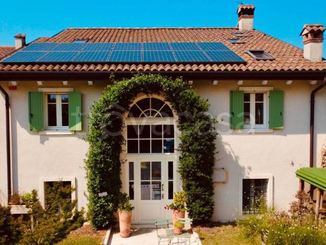 Villa singola in vendita a Pescantina via Prognetta