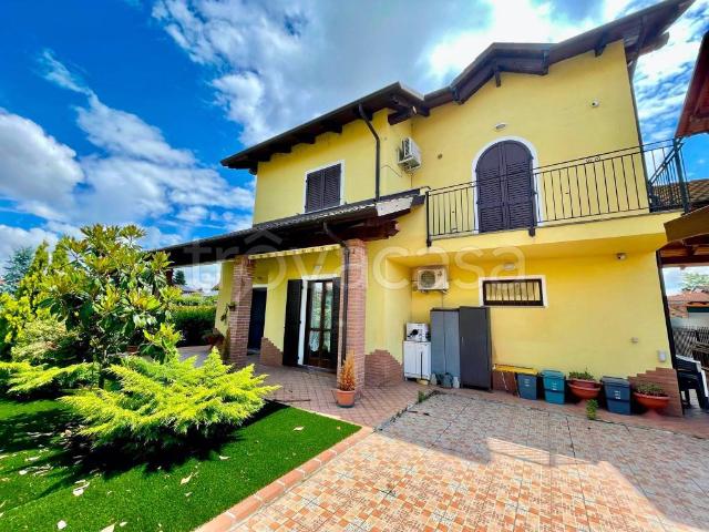 Villa singola in vendita a Pezzana