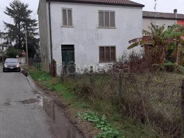 Villa singola in vendita a Piano, Ariano nel Polesine