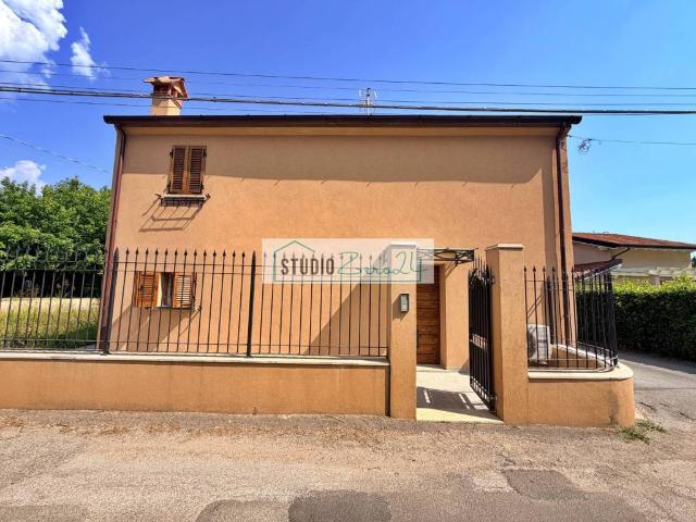 Villa singola in vendita a Pietrasanta