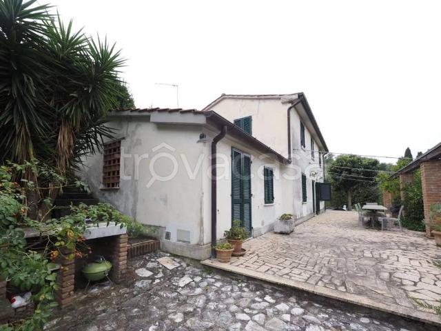 Villa singola in vendita a Pietrasanta