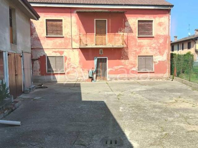 Villa singola in vendita a Pieve Porto Morone via Enrico Fermi, 13