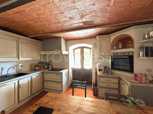 Villa singola in vendita a Pistoia via Torre di Catilina, 1, Capostrada