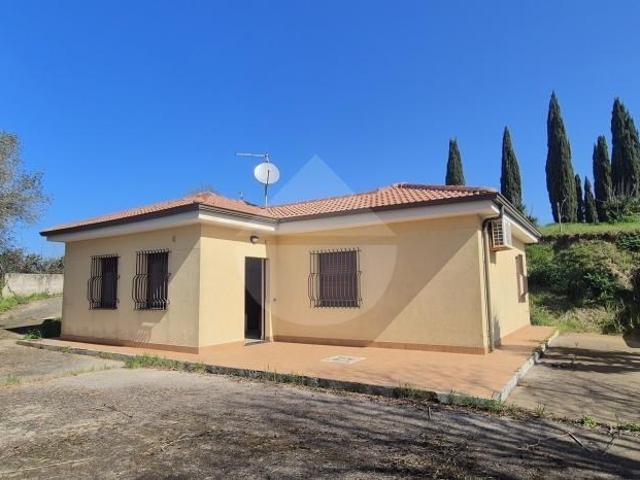 Villa singola in vendita a Pizzo