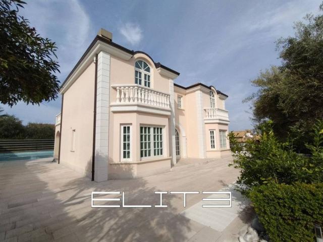 Villa singola in vendita a Porto Recanati via degli olmi