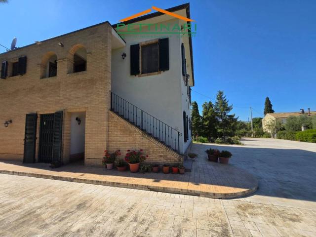 Villa singola in vendita a Potenza Picena
