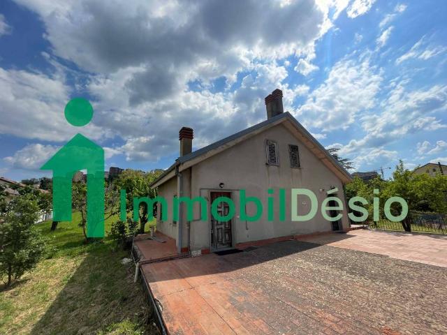 Villa singola in vendita a Potenza via Santa Caterina, 38