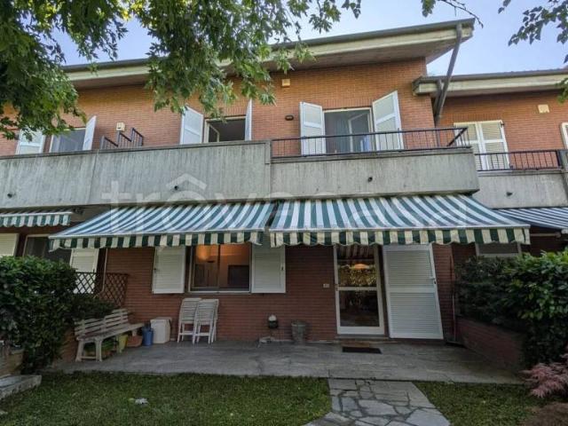 Villa singola in vendita a Pozzolo Formigaro via Delle Robinie, 4