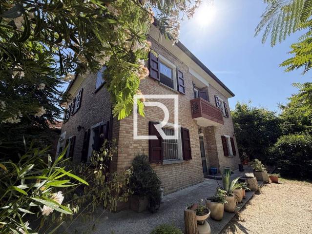Villa singola in vendita a Ravenna, Savarna