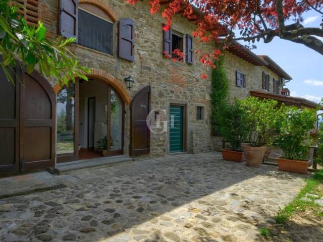 Villa singola in vendita a Reggello