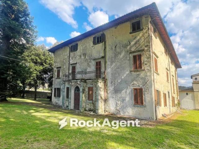 Villa singola in vendita a Reggello via del Serraglio