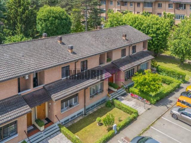 Villa singola in vendita a Reggio nell'Emilia via Elico De Pietri, 38, Rivalta San Rigo