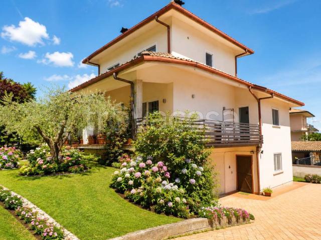 Villa singola in vendita a Rieti via Giovanni Venanzi, 35