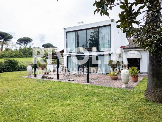 Villa singola in vendita a Roma, Olgiata
