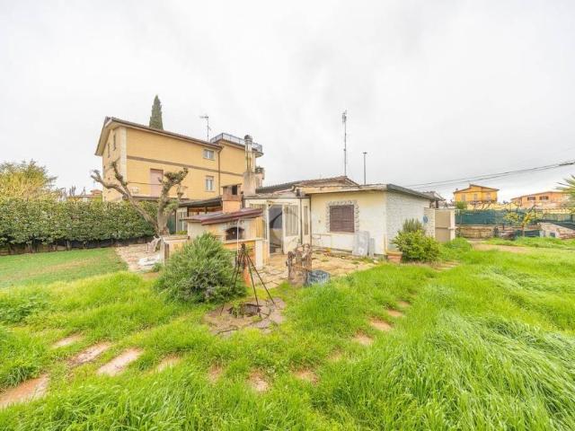Villa singola in vendita a Roma, Corcolle