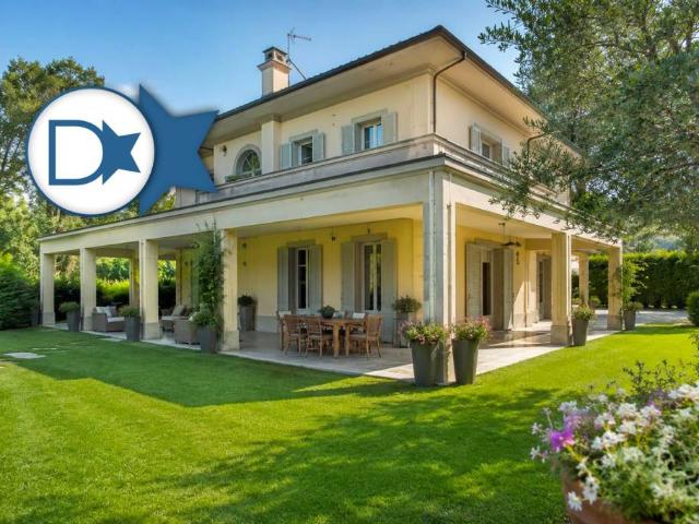 Villa singola in vendita a Roma Imperiale, Forte dei Marmi