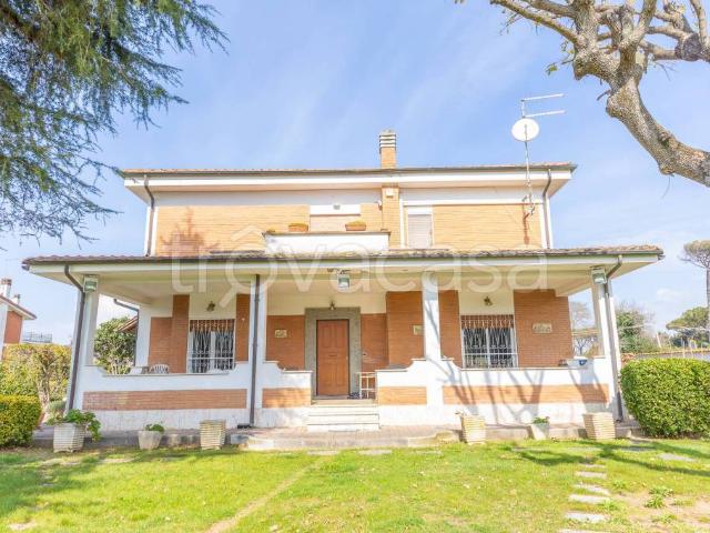 Villa singola in vendita a Roma, Infernetto