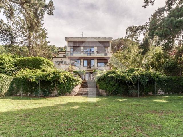 Villa singola in vendita a Ronciglione, Poggio Cavaliere