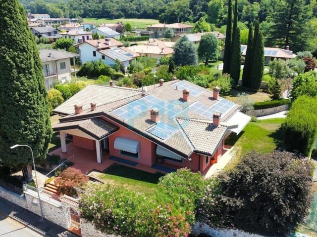 Villa singola in vendita a Rodengo Saiano via Cobattola, 6