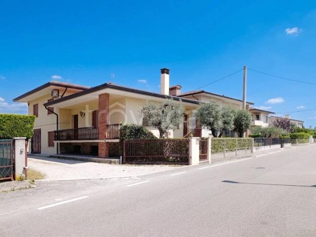 Villa singola in vendita a Rosà via San Pio X