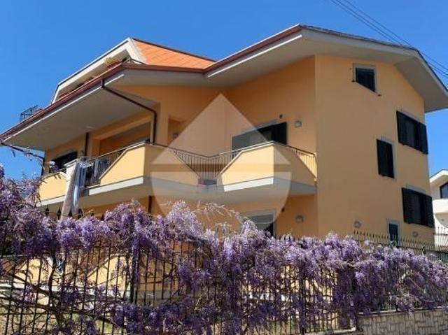 Villa singola in vendita a Scauri, Minturno