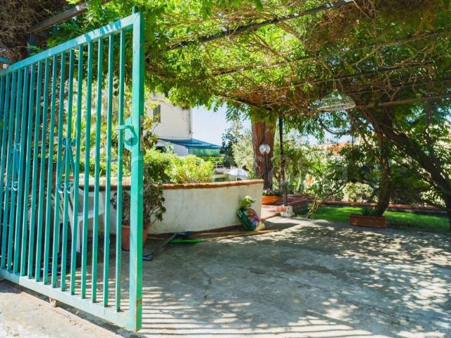 Villa singola in vendita a Scalea via Sanseverino, 31